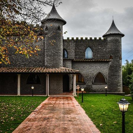 Hotel Castello Di Pandora Nepi Exterior foto